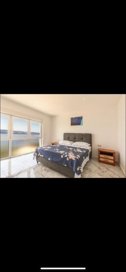 Apartments Arijan30 Целина Екстериор снимка