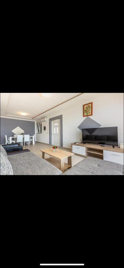 Apartments Arijan30 Целина Екстериор снимка