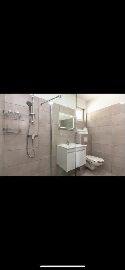 Apartments Arijan30 Целина Екстериор снимка