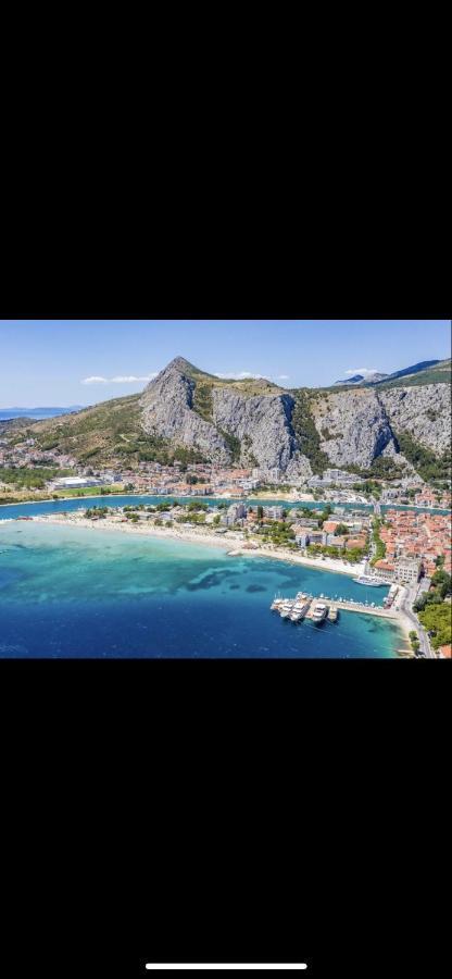 Apartments Arijan30 Целина Екстериор снимка