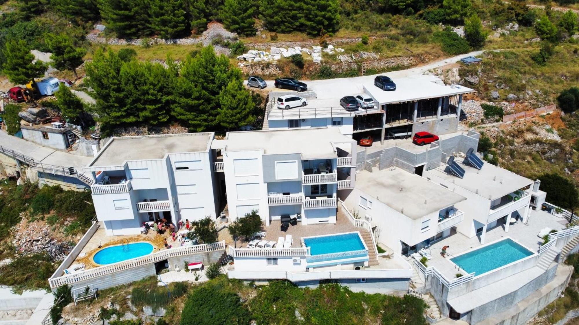 Apartments Arijan30 Целина Екстериор снимка
